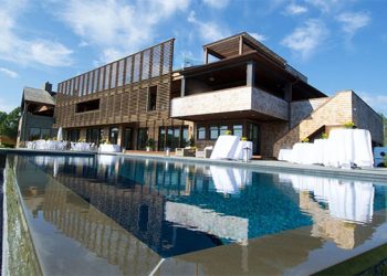 Over Twenty Designers Taking Part In 2016 Holiday Hamptons Showhouse