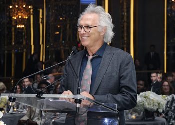 Artists Speak Returns To Amagansett’s The Art Barge