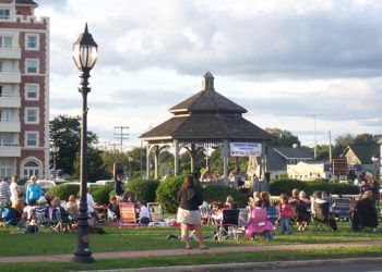 Montauk’s Music Scene Rocks With Free Outdoor Concerts All Summer Long