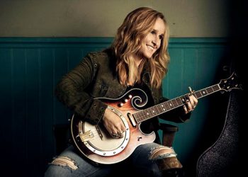 INTERVIEW: Melissa Etheridge On Her New Album, Making It In The Music Industry, The Need For Women Composers In Film, And Her Favorite Hamptons Spot