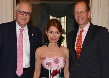 Jean Shafiroff Celebrates Announcement Of Southampton Hospital’s Phillips Family Cancer Center