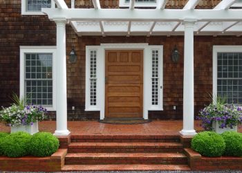 Westhampton Beach Performing Arts Center Welcoming Guests To Their 2016 House And Garden Tour