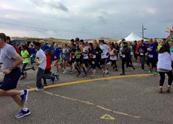 Margaritaville Supports Upcoming Backpacks For Fellow Students East End 5K