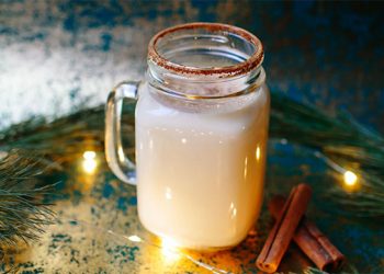 Spread Holiday Cheer With These Yuletide Sips