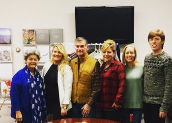 Hamptons-Based Real Estate Agent Hosting Holiday Season Dress For Success Clothing Drive