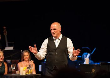 Southampton Native Bringing Best Of Broadway And Holiday Cheer To The Hamptons