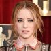Get The Look: “The Crown” Actress Claire Foy’s Chic SAG Awards Chignon