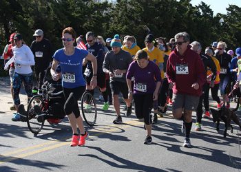 “Giddy-Up” 5k To Support The Center For Therapeutic Riding Of The East End