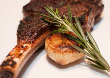 Manhattan Steakhouse To Open Hamptons Outpost