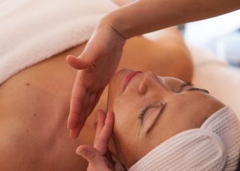 Budapest-Based Luxury Skincare Brand Hosting Hamptons Pop-Up Spa