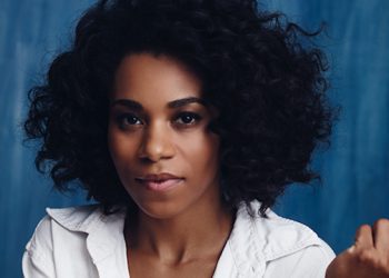 INTERVIEW: “Grey’s Anatomy” Star Kelly McCreary On Her Theater Return, Summer In The Hamptons, And More