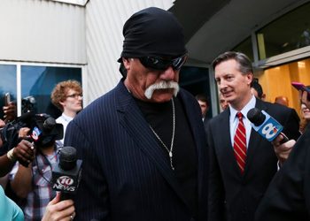 INTERVIEW: Director Brian Knappenberger On Netflix’s “Nobody Speak: Trials Of The Free Press”