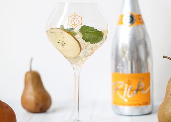 Toast To Turkey Day With These Thanksgiving Sips