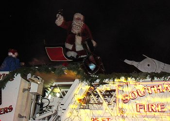 Celebrate The Holiday Season With Hamptons Santa Visits, Tree Lightings, And A Parade Of Lights