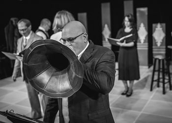 Holiday Season Theater Review: Center Stages’ “A Christmas Carol, A Live Radio Play”