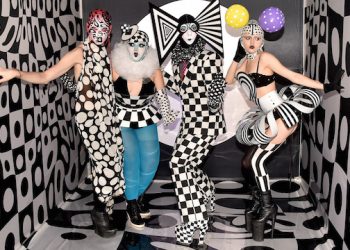 White Square Pops Up At Citigroup Center In Downtown Miami