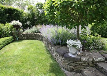 INTERVIEW: Chip Rae On The Inaugural East Hampton Library’s Tom Twomey Series Garden Tour