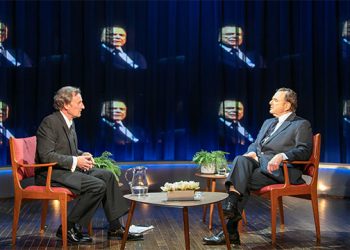 Hamptons Summer Theater Review: “Frost/Nixon” At Bay Street Theater