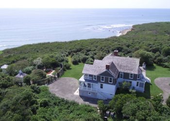 20-Acre Oceanfront Property Of Dick Cavett Drops In Price By Over $10 Million