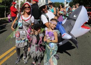 East End Merry Merfolk Invited To Partake In Annual East End Maritime Festival Parade