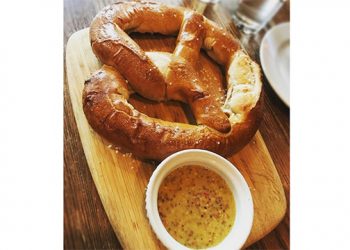 Life@Nite: 2018 East End Oktoberfest Edition