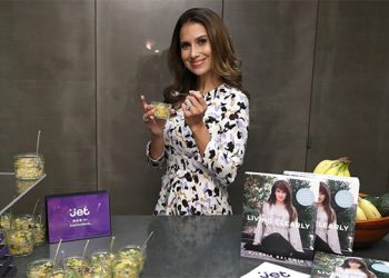 INTERVIEW: Hilaria Baldwin On Found Moment Workouts, Social Media, The Baldwin’s Ideal Hamptons Outings, And More