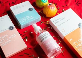 Holiday Gift Guide: For The Beauty Obsessed Party Host