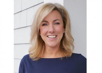 Dawn Jacobs Joins Town & Country Real Estate