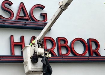 Iconic Sag Harbor Sign To Be Re-Illuminated Over Holiday Weekend