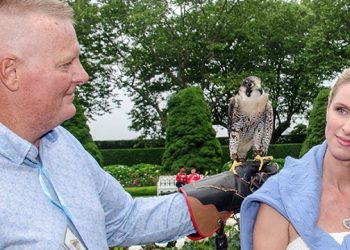 Hamptons “Get Wild” Gathering To Honor Scarlett Magda And Carl Safina