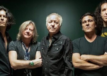 INTERVIEW: Dave Colwell Of Humble Pie On The Band’s Hamptons Gig, His Musical Journey, Guitar Hero, And More