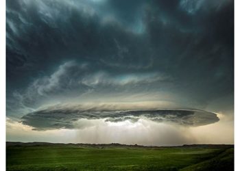 INTERVIEW: Photographer Eric Meola On Chasing Storm For “Fierce Beauty: Storms Of The Great Plains,” Working With Bruce Springsteen, And More