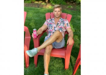 INTERVIEW: “Summer House” Star Kyle Cooke On The New Loverboy Spritz, What It’s Like To Be On A Reality TV Show, The Upcoming “Spritz For Support” Benefit, And More