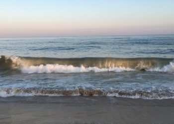 “Hellish Holiday Weekend” Causes Southampton Town To Close Beaches To “Day-Trippers”