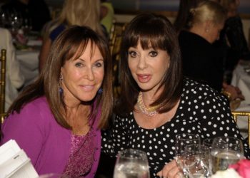 Carmen Marc Valvo And Dr. Georgia Witkin Honored With Spirit Of Life Award