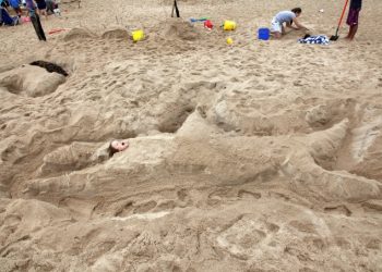 Clamshell Foundation Holds 22nd Annual Sandcastle Contest At Atlantic Beach In East Hampton