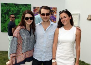 Summer House: A Contemporary Street Art At Stadiumred Hamptons Estate