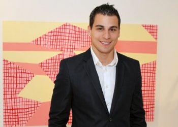 Sarah Jessica Parker Attends Opening Reception For E.L. Brown Solo Exhibition