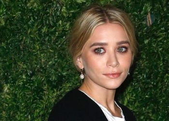 Mary Kate Olsen, Orlando Bloom, Julianne Moore, And Vanessa Hudgens Attend Tenth Annual CFDA/Vogue Fashion Fund Awards