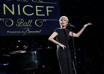 UNICEF Ball Co-Emcee Matt Damon Honors “Behind The Candelabra” Co-Star Michael Douglas