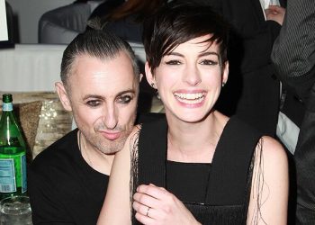 Anne Hathaway, Sarah Jessica Parker, And Alan Cumming Take The Stage At Lincoln Center’s Alice Tully Hall For The American Songbook Gala