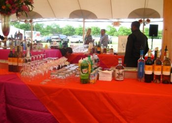 Group for the East End’s “Here Comes The Sun” Benefit