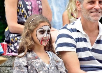 Magic Themed Children’s Museum Of The East End Family Fair Brings Out The Celebs