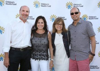 Julianne Moore Helps Raise Over $140,000 For The Children’s Health Fund During Hamptons Benefit