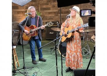 INTERVIEW: Darius Narizzano On The “Ladles of Love” Concert And Telethon