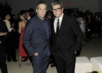 Stella McCartney And Seth Meyers Host CFDA/Vogue Fashion Fund Awards Dinner