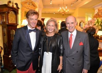 Scully & Scully Celebrates Fund For Park Avenue Tulips