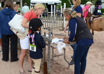 40th Annual Hampton Classic Horse Show Opening Day Photos