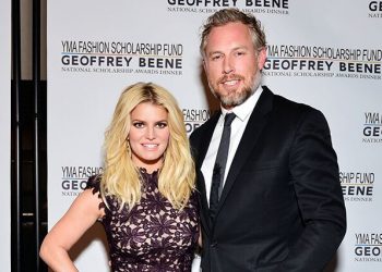 Jessica Simpson Honored During YMA Fashion Scholarship Fund Geoffrey Beene National Scholarship Awards