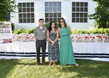 God’s Love We Deliver Hosts 16th Annual Hamptons Midsummer Night Drinks
